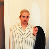 Pentatonixs-Mitch-Grassi-Wig.jpg
