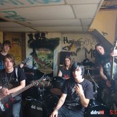 Cuntless'_Band