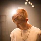 Isac Elliot