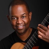 Earl Klugh.jpg