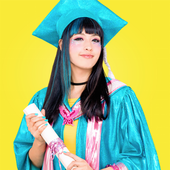 kkb-grad.png