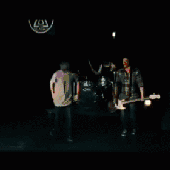 oceans-ate-alaska-guitar-handling-tricks.gif