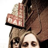 THE BLACK KEYS