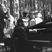 В составе оркестра Олега Лундстрема, 1967