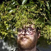 dan-deacon-elliott-kennedy4-320x420.jpg