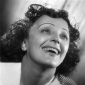 Piaf_Harcourt_1946_2.jpg
