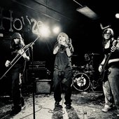 Tremble (Live) - Single