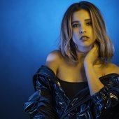 Paulina Goto “Tú Sigue”