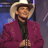 BradPaisley2000.jpg