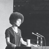 d6726399fc8b049c62116e553e0b1545752bdcf8_1969-1-angela-davis.jpg