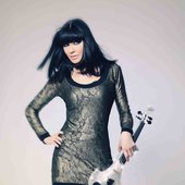 Linzi Stoppard Electric Violinist