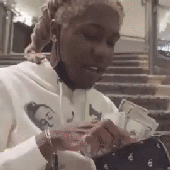 ezgif.com-gif-maker (25).gif