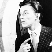 Frank Sinatra by Peter Martin, 1943.jfif