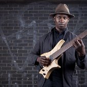 Tosin Abasi