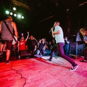 3167844-L.jpg