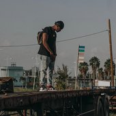 📸