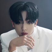 𝐊𝐈𝐌 𝐘𝐎 𝐇𝐀𝐍 김요한