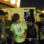 www.myspace.com/flakesband