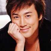 Raymond Lam