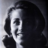 lesleygore5