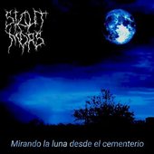Mirando la Luna Desde el Cementerio