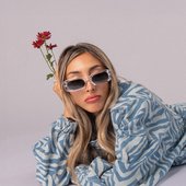 Sofia Mora for "YA TE CANSASTE DE MI???"