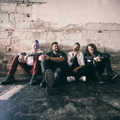 hinder.png