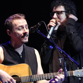 charly garcia y pedro aznar!