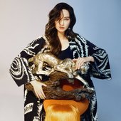 鄭希怡 | Trendmo China – nov. 2021