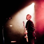 AppleShift - Enzo Schwerer (Guitar & Back Vocals)