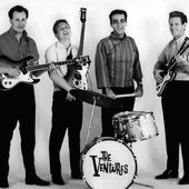 The Ventures (5).jpg