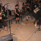 XAOS 