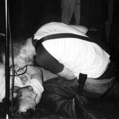 Shikari_Amersfoort_De_Kelder_241101_Bas.jpg