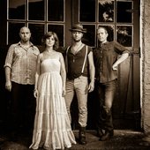 Hyatt Avenue photo shoot