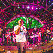 wrongtom-meets-the-ragga-twins_1175_l.jpg