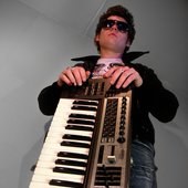 Synthesizer