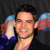 Jeremy Jordan 