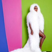 KELLY X NUMÉRO