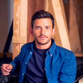 Jonathan Bailey