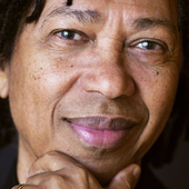 Djavan - Foto de Leo Aversa.png