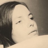 sibylle-baier-c27da0ed-7249-4f5a-9c27-035a189145b-resize-750.jpeg