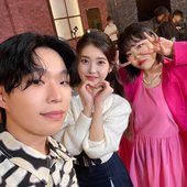 AKMU and IU