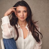 Zizi Strallen
