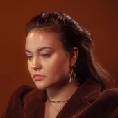 Suzy Jones 05.png