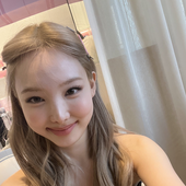 Twiceuglow 的头像