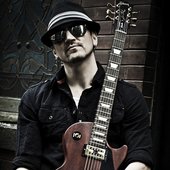 Sean Reyes