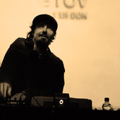 Amon_Tobin_amon_tobin_2007_04_original.png