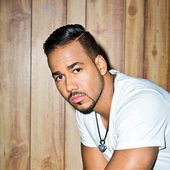 Romeo Santos.