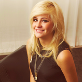 Just look at her.