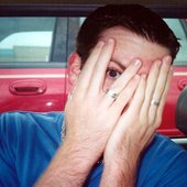 peekingdan.jpg